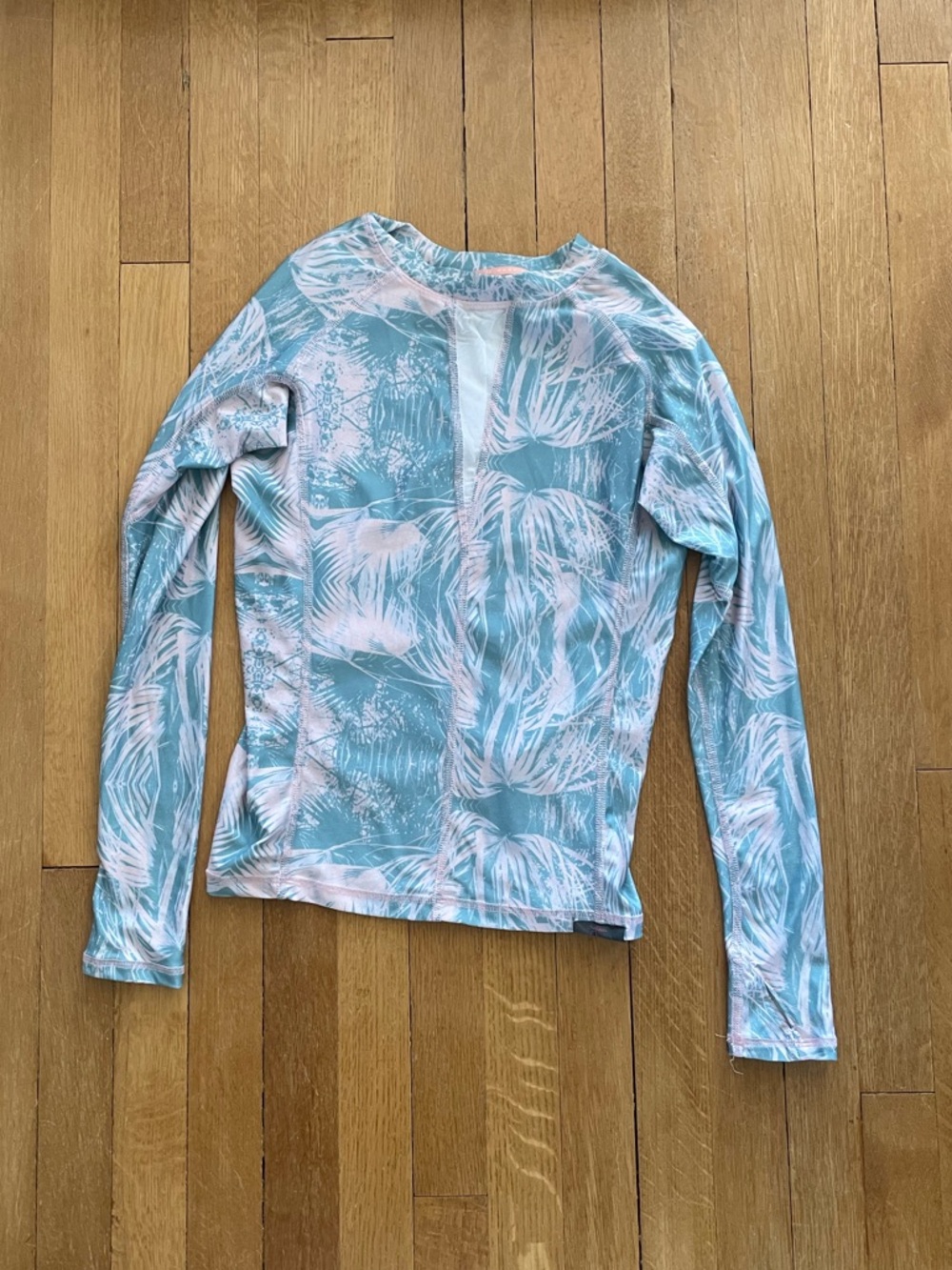 Reel Skipper Sun Guard Tropical Print Swim Top